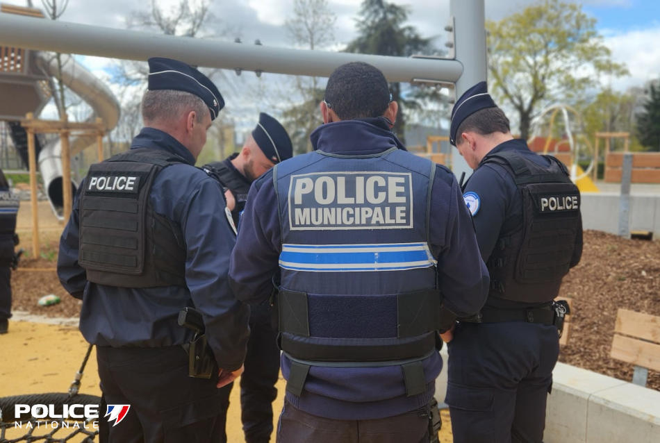 Police nationale 21 tweet media