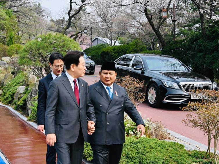 Sekretariat Negara tweet media