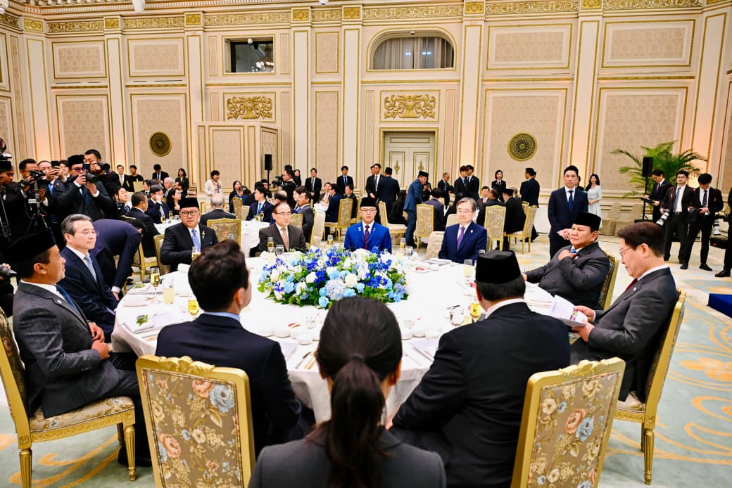 Sekretariat Negara tweet media