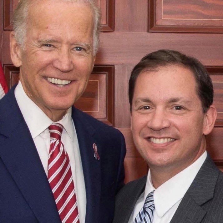 TLhanna1982 tweet media