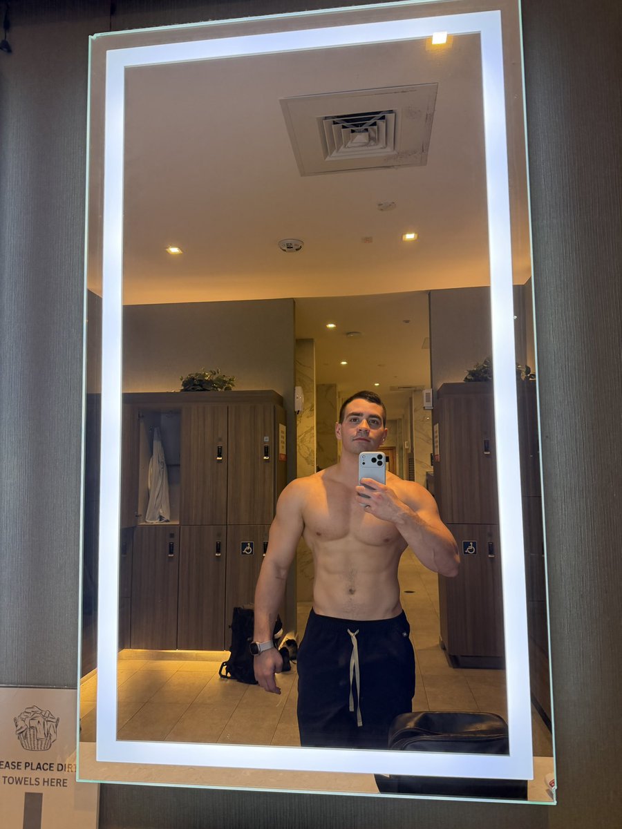 Hispanic! at the disco tweet media