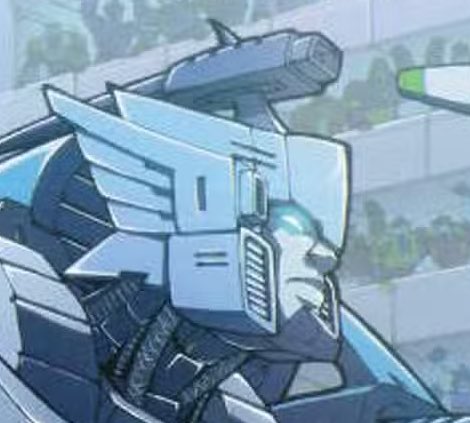 blurrsconjunx's tweet photo. BIG fan of when they give him little wings on his helm https://t.co/dzVah1BTXj