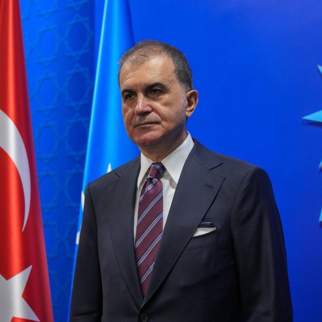 SİYAH SANCAK tweet media