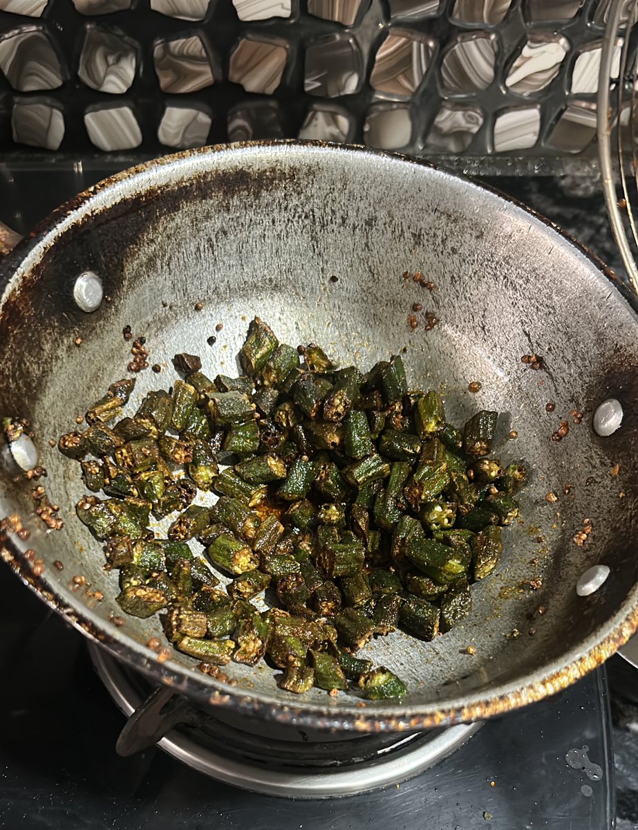 smilesalotlady_'s tweet image. Cooking is therapeutic ♥️♥️

#holidays.