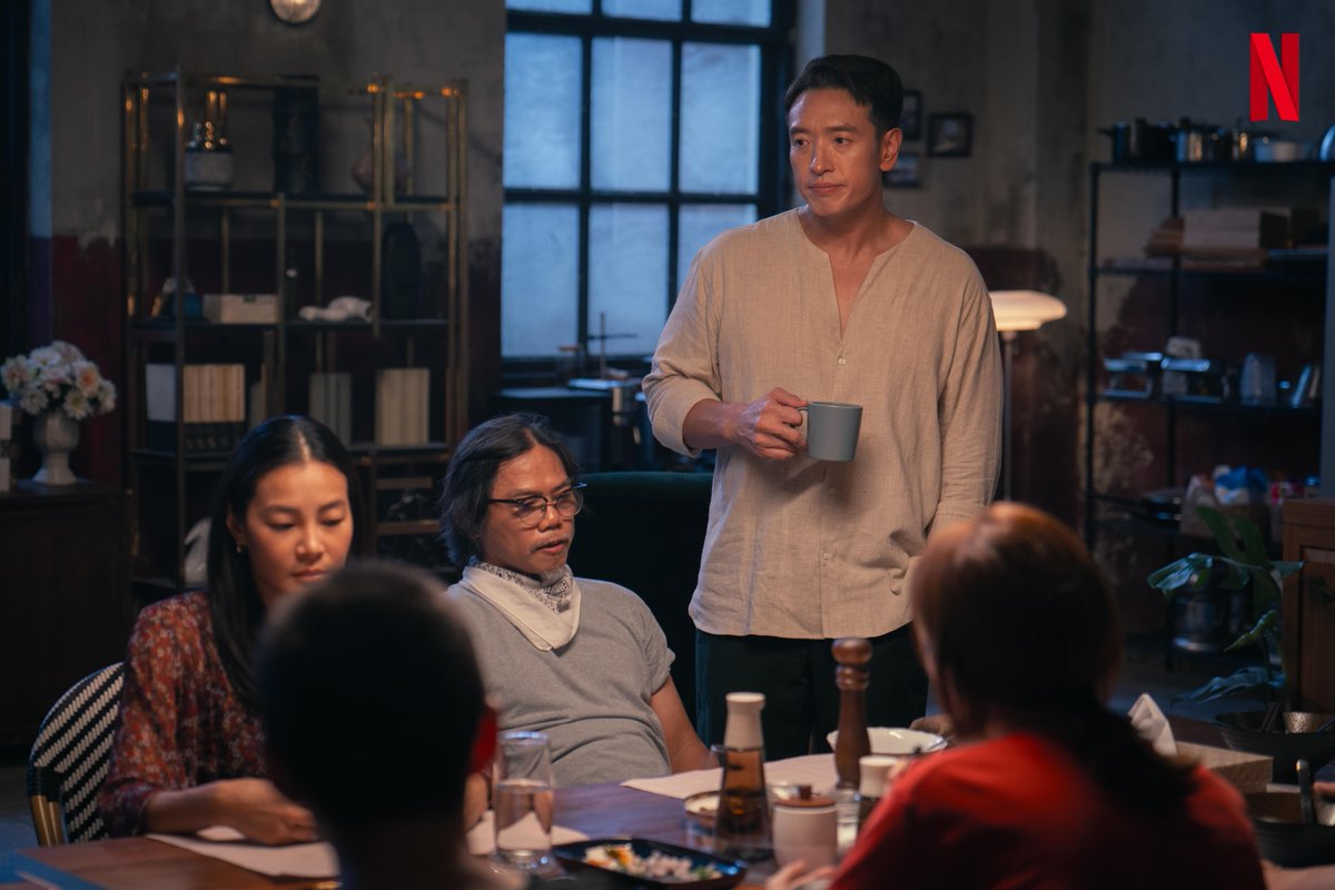 Netflixth tweet media