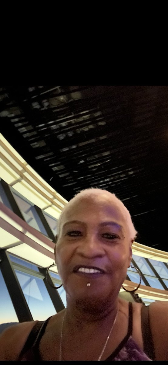 Grandma Blunt tweet media