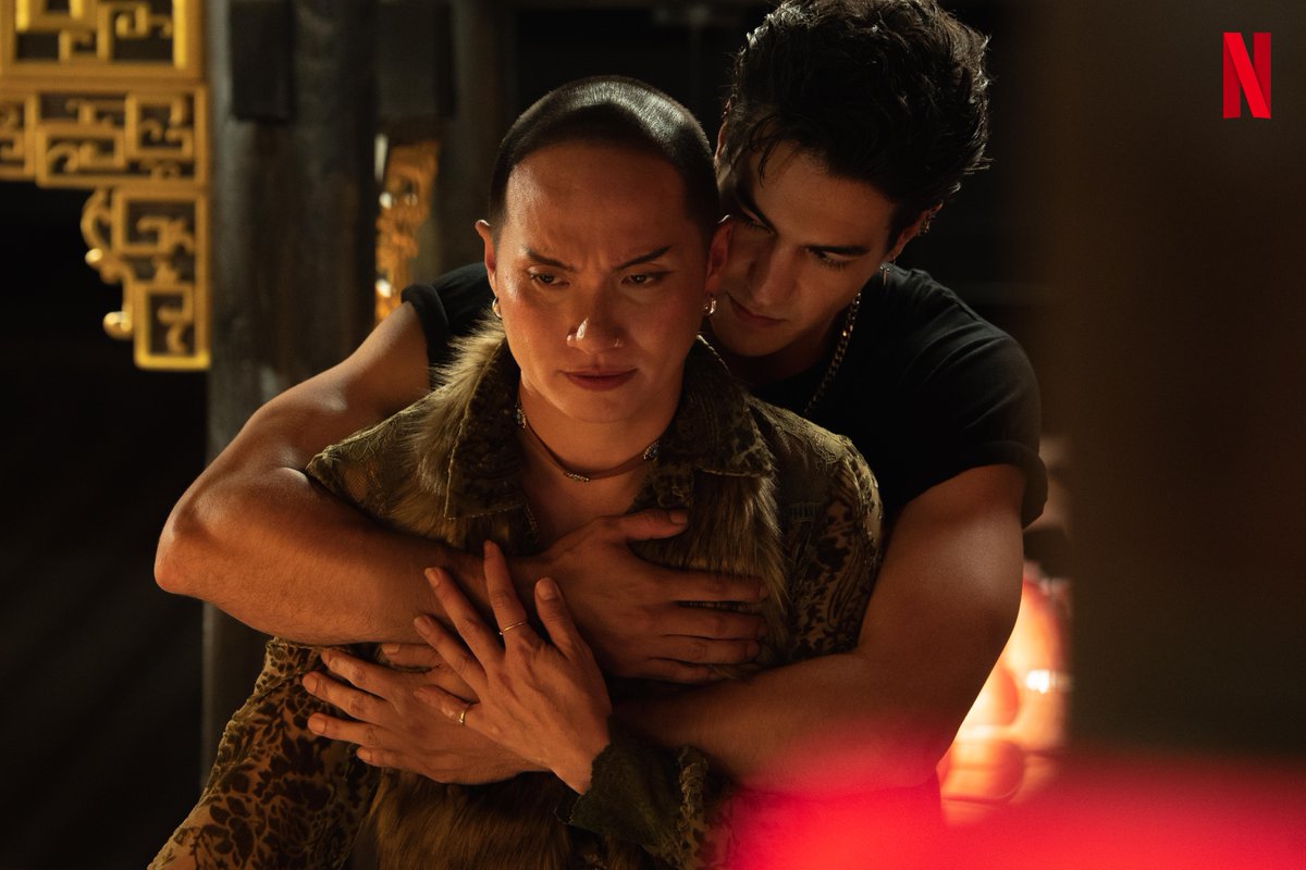 Netflixth tweet media