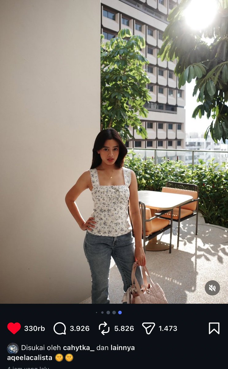 url0v3ca's tweet photo. plisss yg tau baju aq yg ini spill dong gengsss😔🫰🏻lucuuu https://t.co/Ob3SVdlXq1