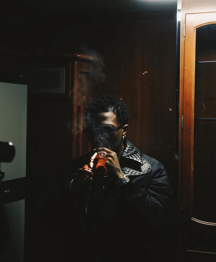 Gucci Snake 🐍🦅 tweet media