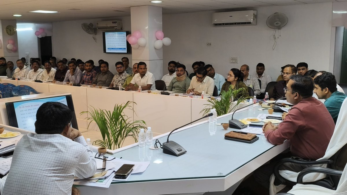 DM SHAHJAHANPUR tweet media