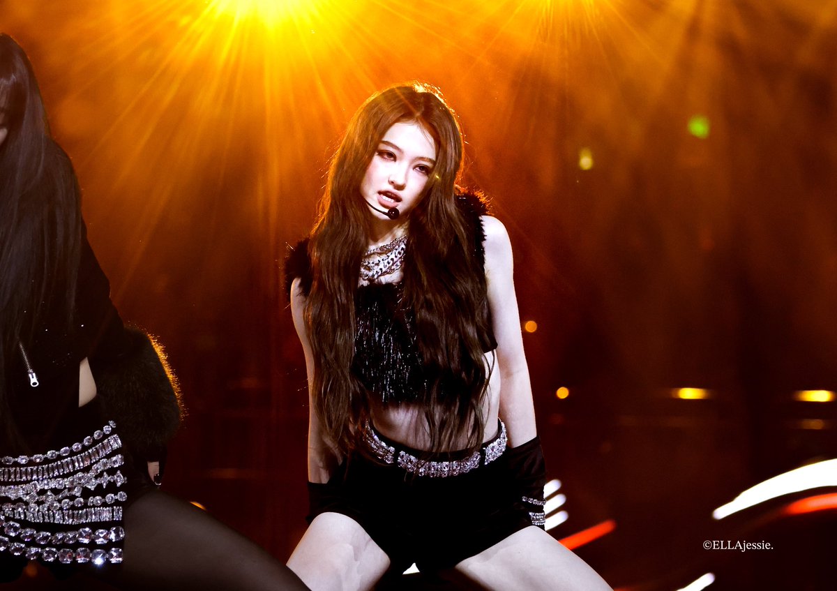 Ellajessie_ tweet media