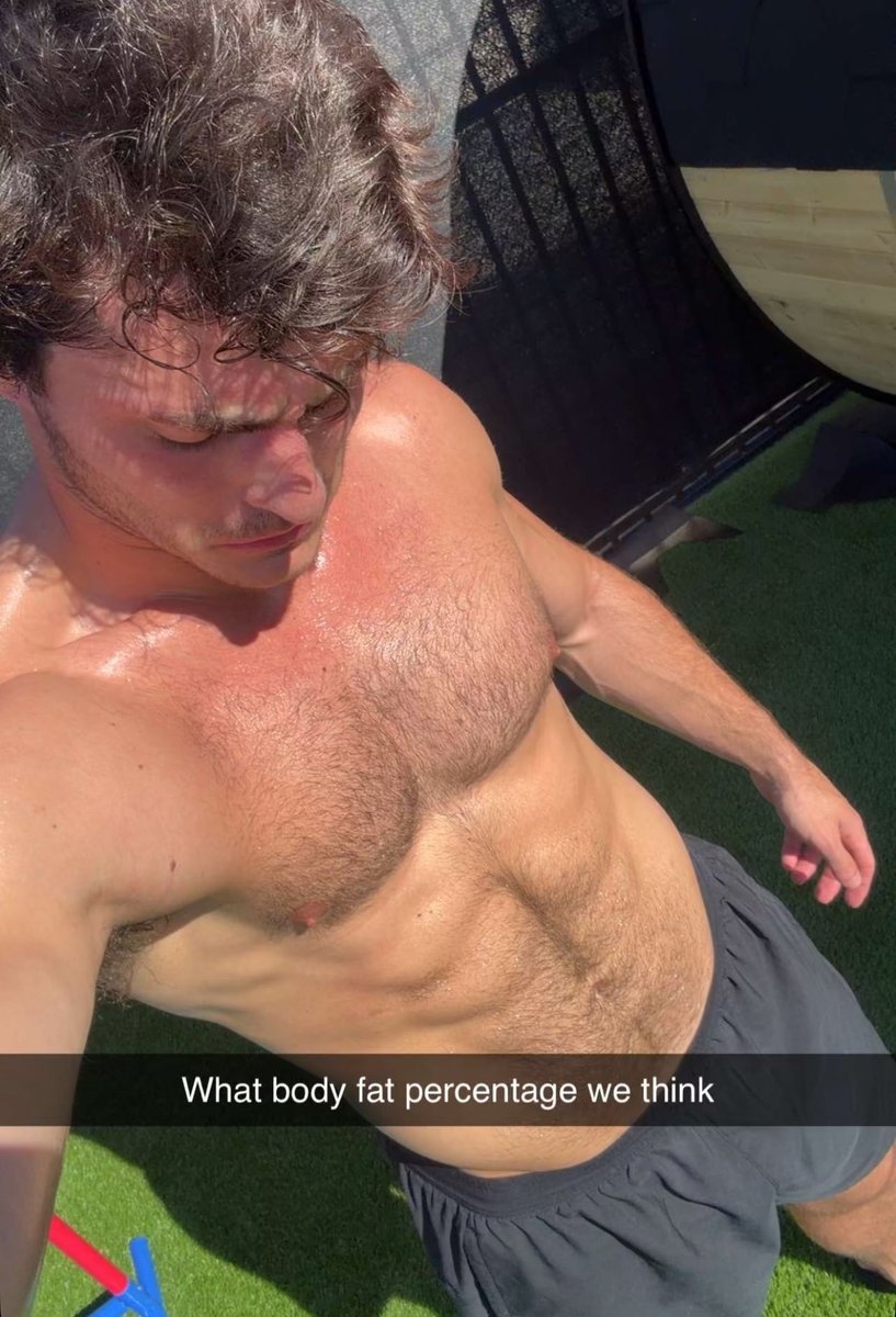 mustymalecelebs's tweet photo. another great week for men who smell https://t.co/LeImtvOSSh