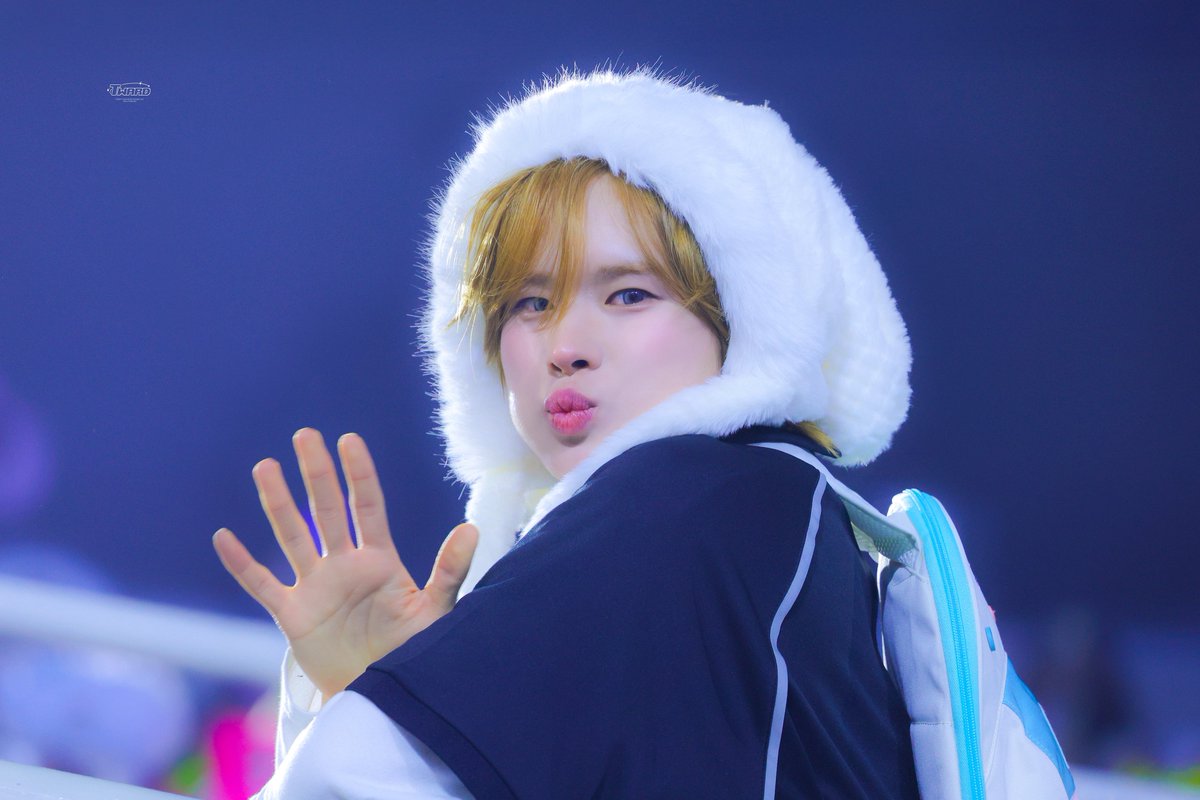 𝗧𝗪𝗔𝗥𝗗 tweet media