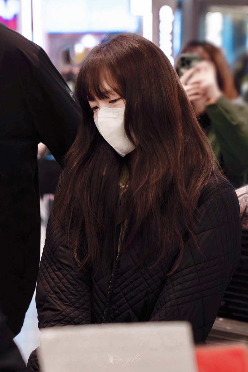 𝐃𝐞𝐞𝐫𝟓𝟑𝟎 tweet media