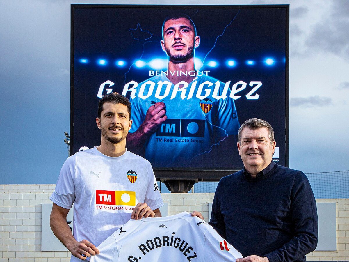 𝕂𝕝𝕦𝕚𝕧𝕖𝕣𝕥𝕤𝕠 🦇 tweet media