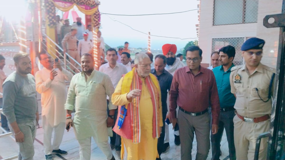 DM SHAHJAHANPUR tweet media