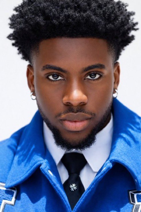 Naomi🌹 tweet media