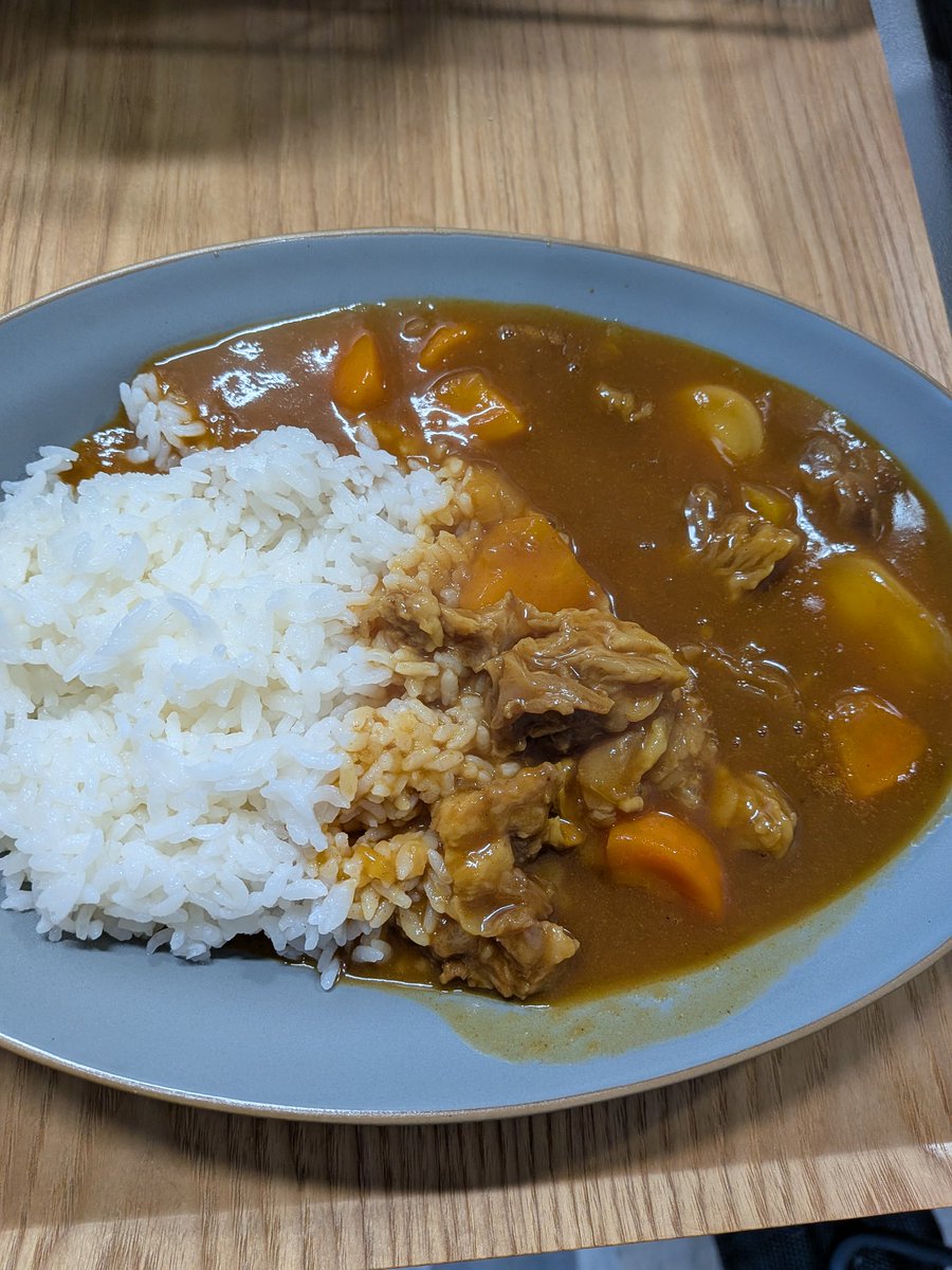 みやはん tweet media