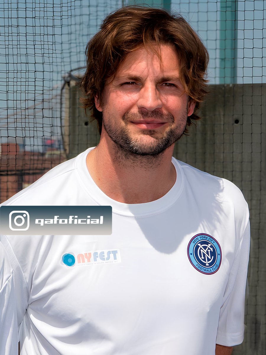 qaf_official's tweet image. 2014 NYFEST Soccer Tournament
#Queerasfolk #GaleHarold #2000s