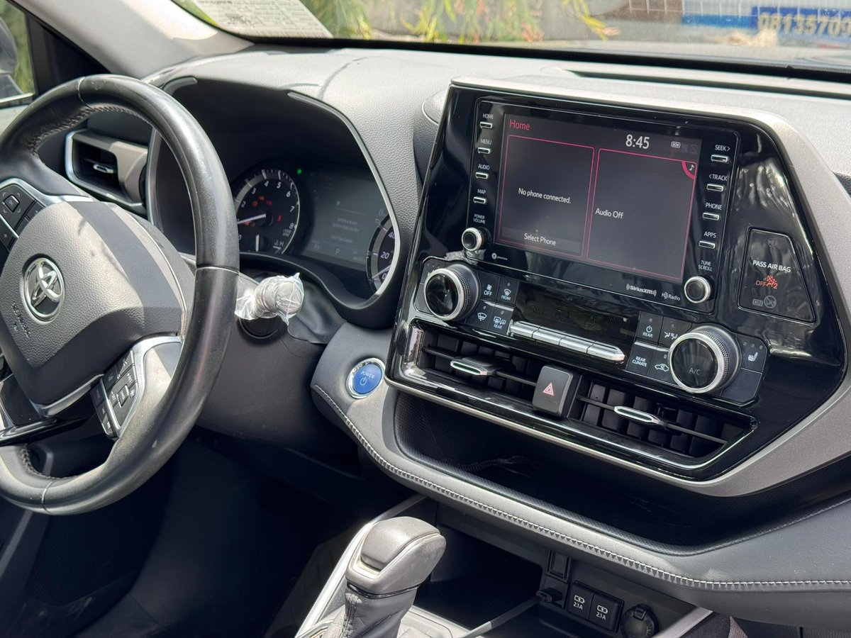 uncle_buga tweet media