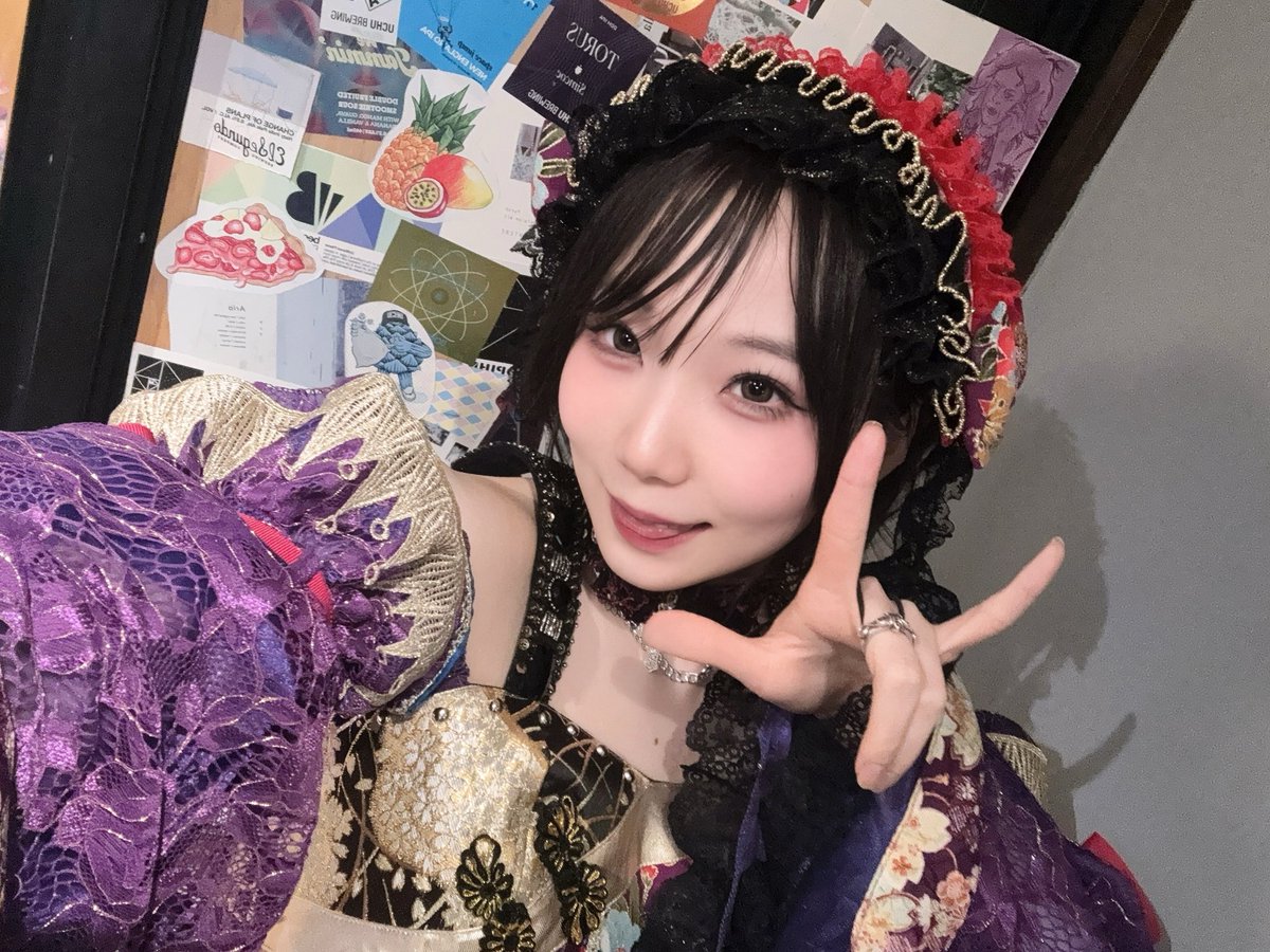 紫月はう　12/18五周年渋谷近未来会館ﾊﾞﾝﾄﾞｾｯﾄ tweet media