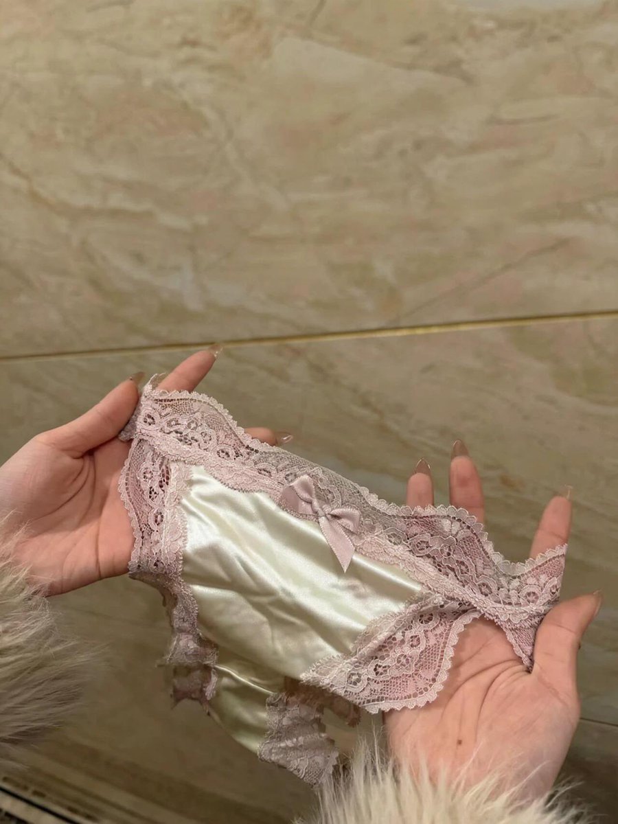 🇨🇦He Mei tweet media