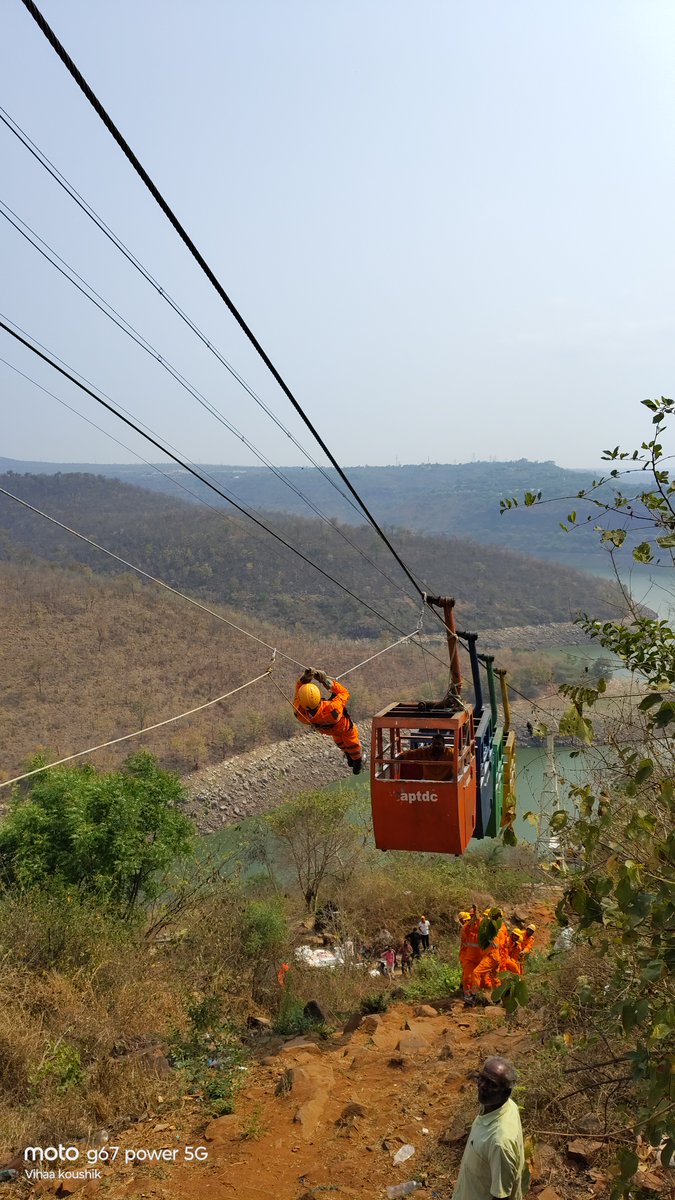 10NDRF's tweet image. 10th NDRF successfully conducted a joint Ropeway mock exercise with Srisailam Ropeway Safety Team (AP). Strengthening inter-agency coordination for swift &amp;amp; effective emergency response. #NDRF #DisasterPreparedness #Teamwork"
#NDRF
@NDRFHQ
@ANI
@PIB_India
