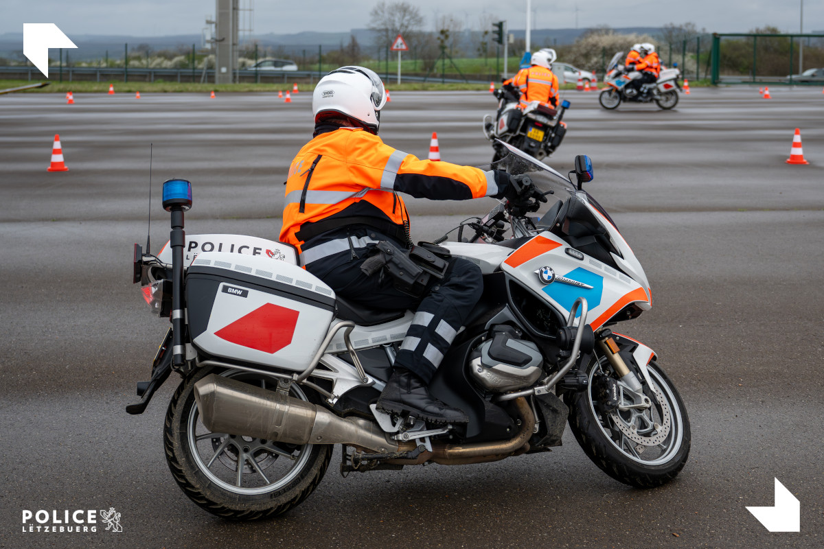 Police Luxembourg tweet media