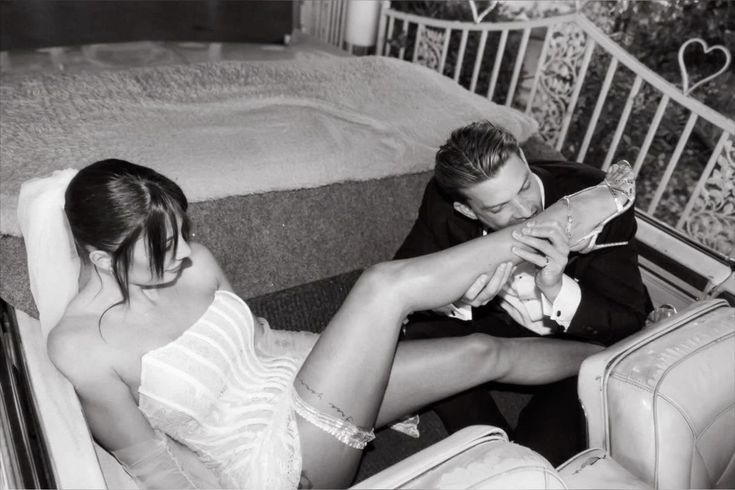 𝐒𝐜𝐫𝐨𝐥𝐥 𝐩𝐢𝐜𝐬 tweet media