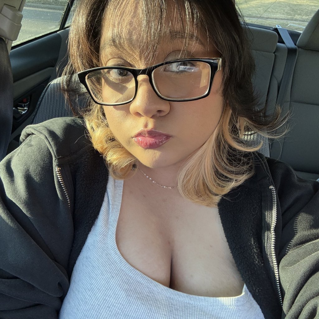 ritsuanti's tweet image. i made it to the Looking Up Competition but look at who my opponent is bru🤦‍♀️🤦‍♀️

#SSD #42SD #SaiSelcaDay #신유 #SHINYU #투어스 #TWS @TWS_PLEDIS