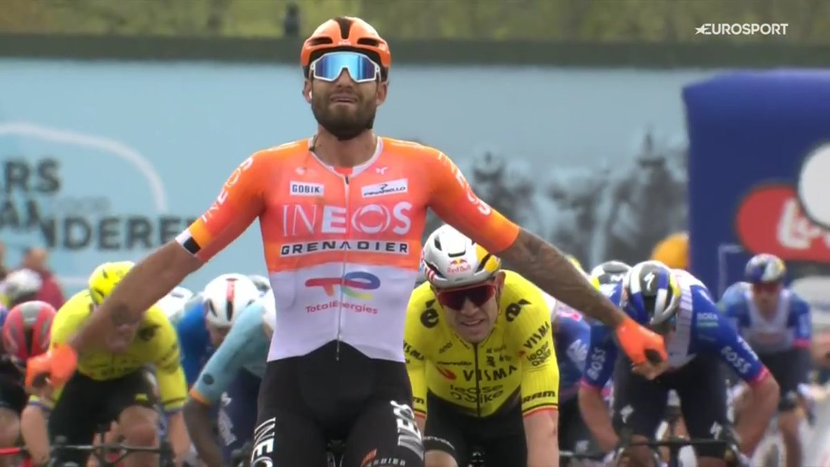 Le Gruppetto tweet media