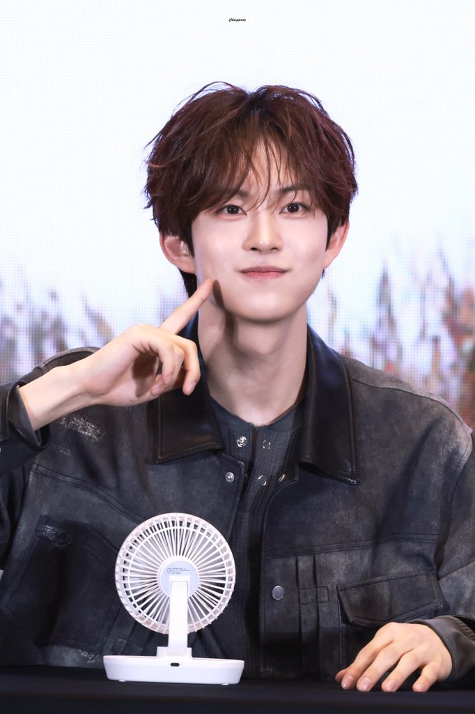 Chocppang tweet media