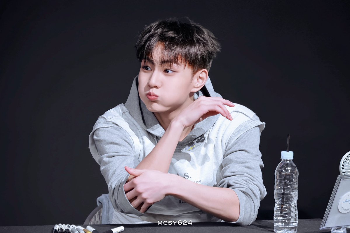 sunni | fan acc tweet media