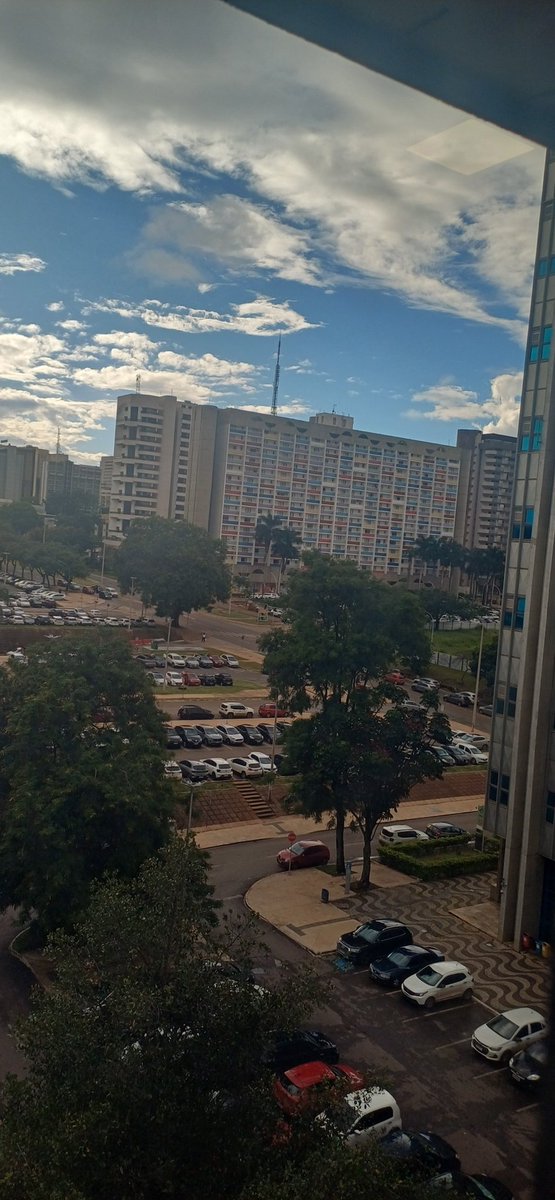Gleyson_oli's tweet photo. Boa Tarde, Brasília!! https://t.co/lm4nJTalG2
