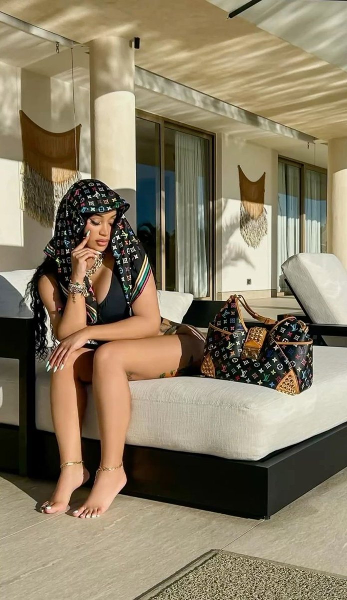 Daily Cardi Dose tweet media