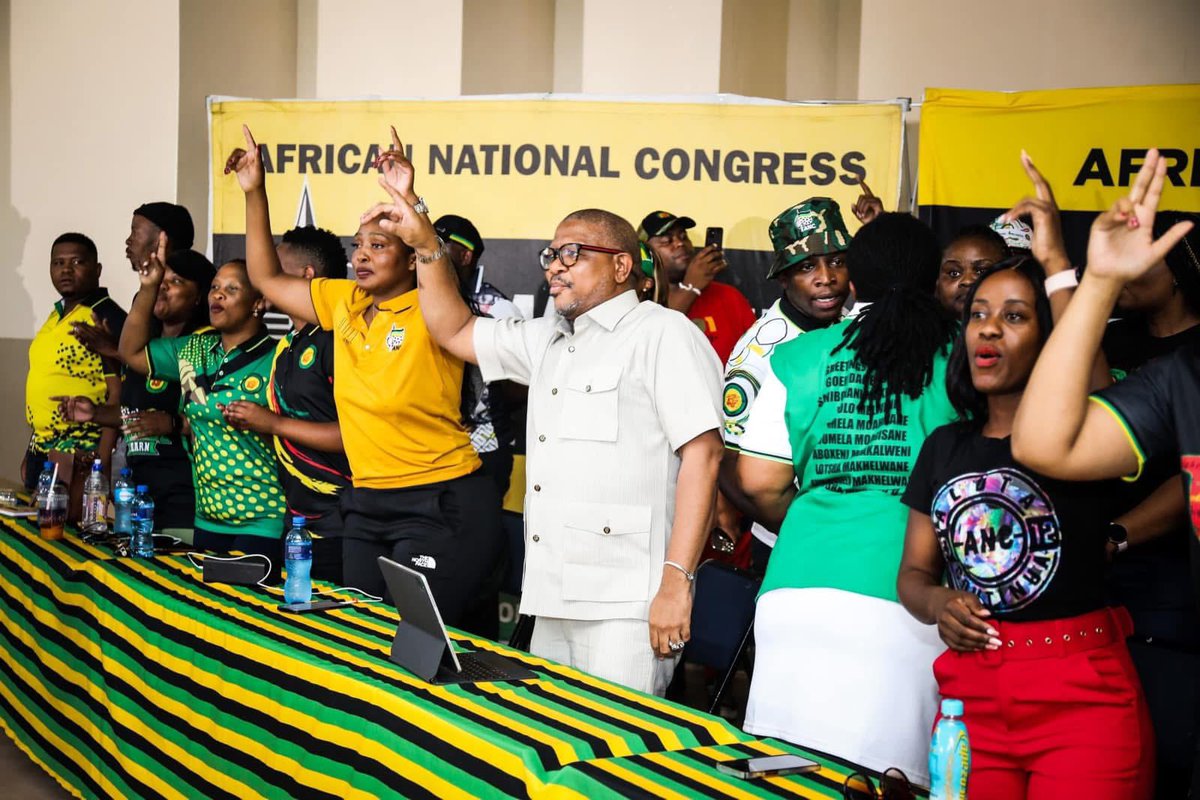 Tlangi Mogale: CoT MMC Roads&Transport🖤💚💛 🇿🇦 tweet media