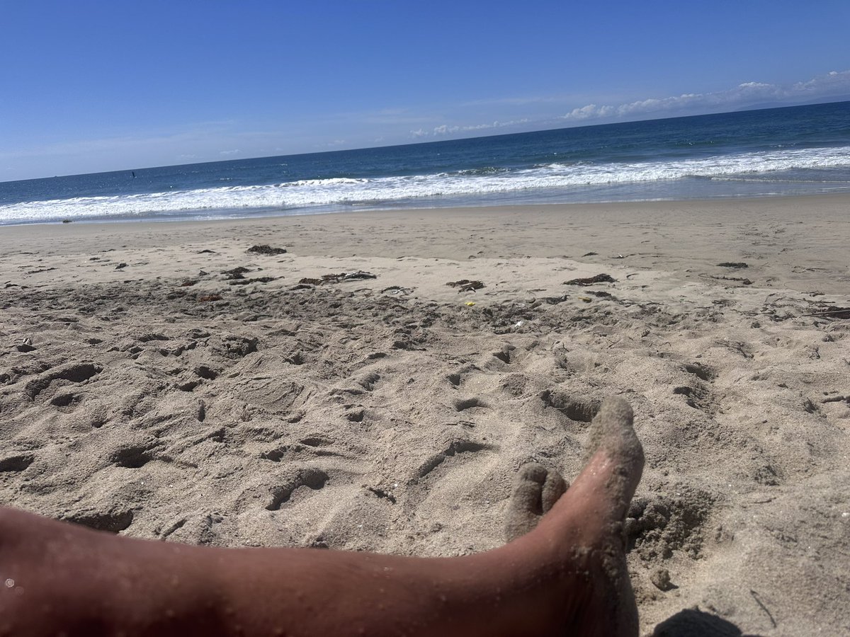 NKaravedas's tweet image. Happy Place....Hope the week is going well friends 😎☀️💙🌊 #HB #BeachLife #Blessed #WaterWednesday