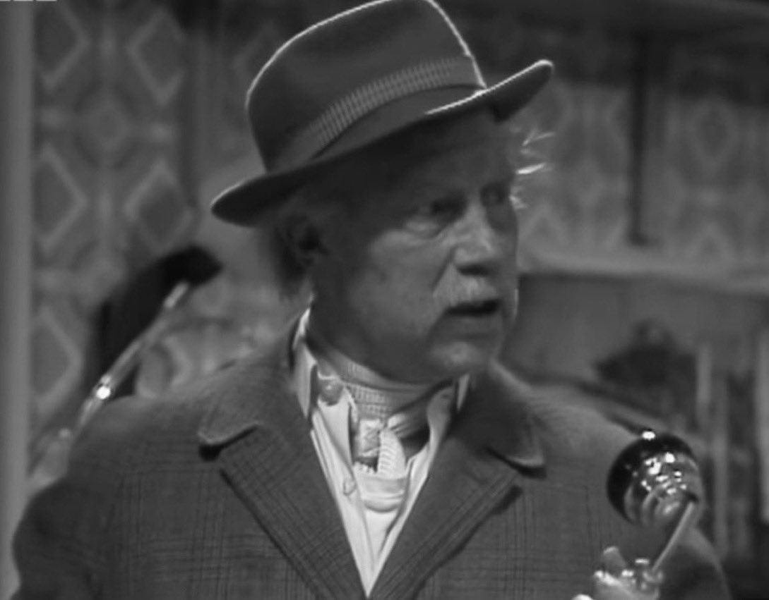 The_East_End's tweet image. Never let Grandad answer the phone…

“Oh, hello Mr. Chin. No, no, Del’s gone out”. 

“…I’m not sure”

“Where you gone to, Del?”…

#eastend #onlyfoolsandhorses #ofah