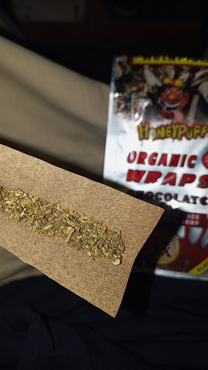 𝕾𝖒𝖔𝖐𝖊𝕾𝖊𝖗𝖊𝖓𝖆𝖉𝖊🍃🎖️ tweet media