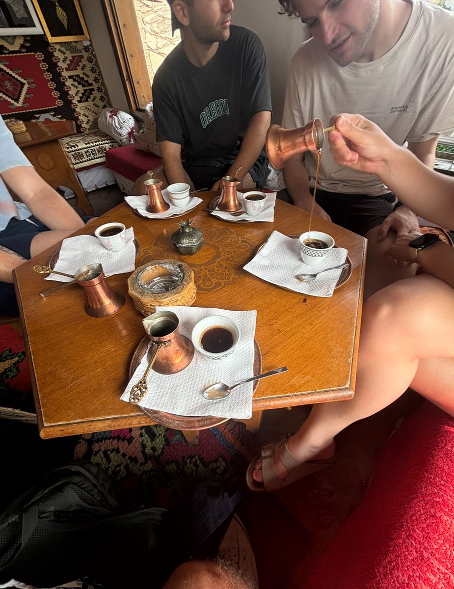 LUKEY ✣ tweet media