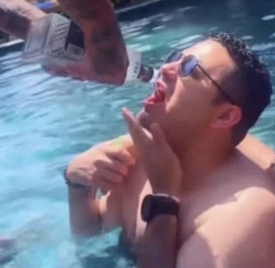 Lic_Khriss's tweet image. Es #SemanaSanta y el #Ateo lo sabe 🌱