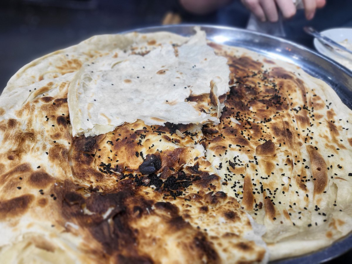 Hungry Hoss tweet media