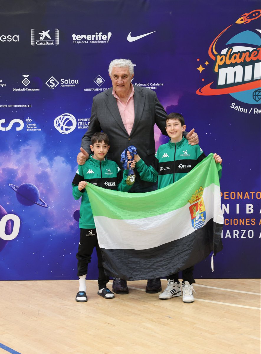 Federación Extremeña de Baloncesto tweet media