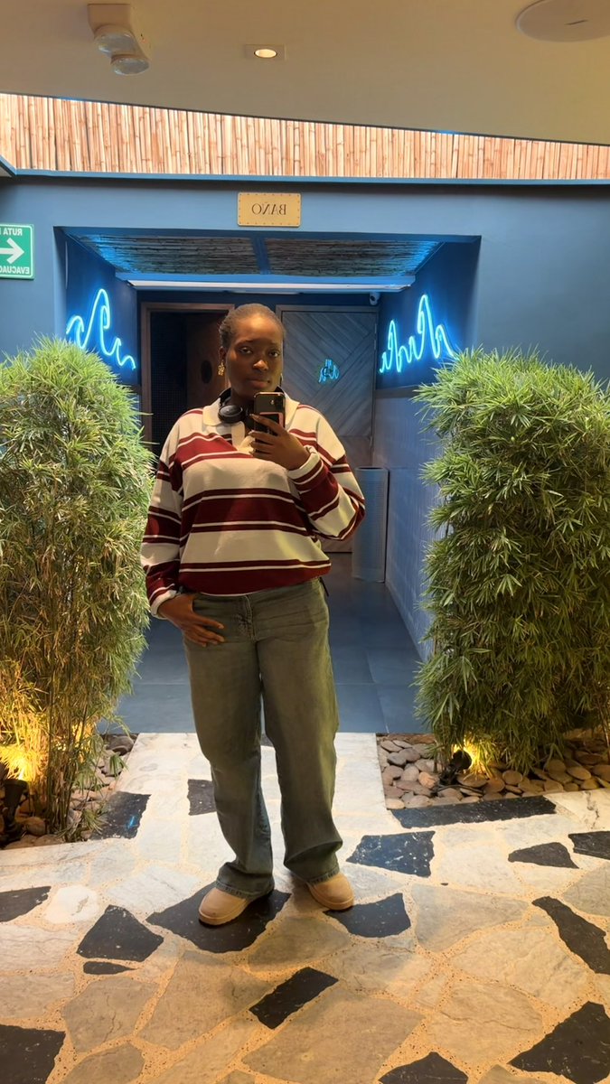 TFareedat tweet media