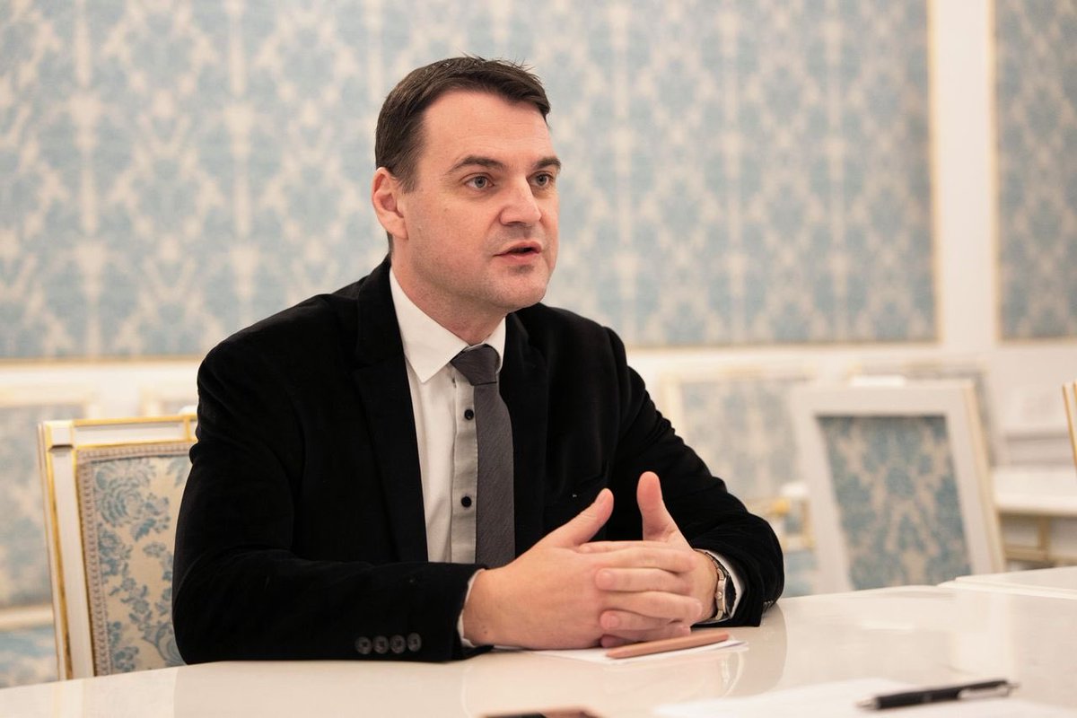 Radecho ♛ ‏ tweet media