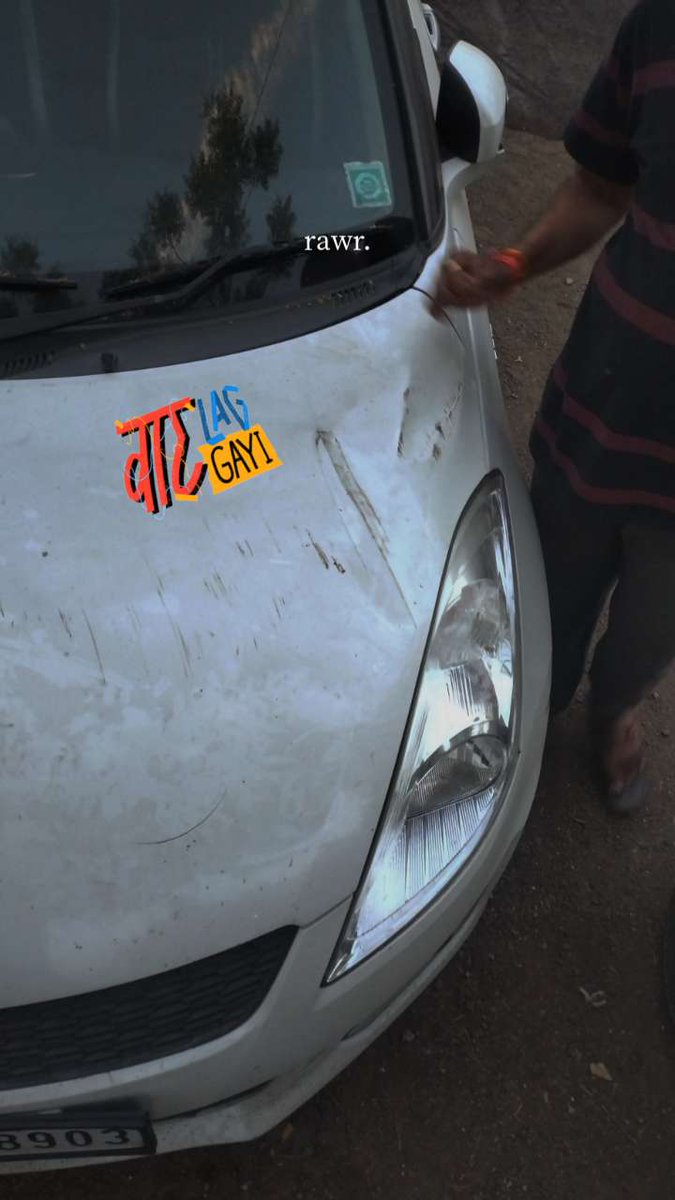 cooshalX's tweet image. This is what zero civic sense looks like. Someone scratched my car, was parked outside of house, and just… walked away. No note. No sorry. Nothing. 🙂 We really need to do better. 🇮🇳 #CivicSense #IndiaProblems #JusticeForMySwift #zerocivicsense
#ScratchedNotBroken