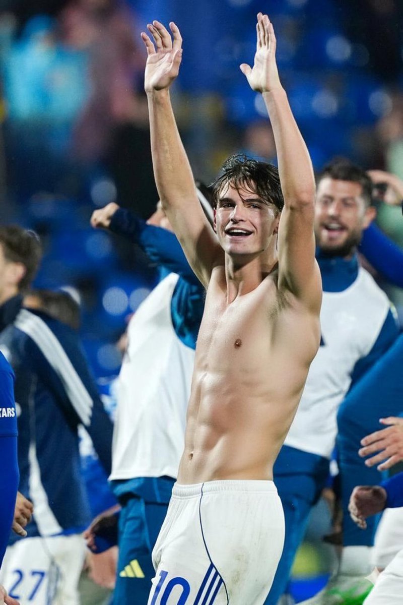 Abood🍫 tweet media