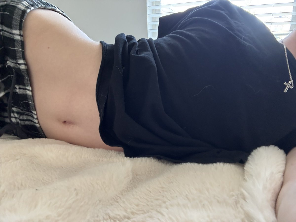 bird 🔞 tweet media