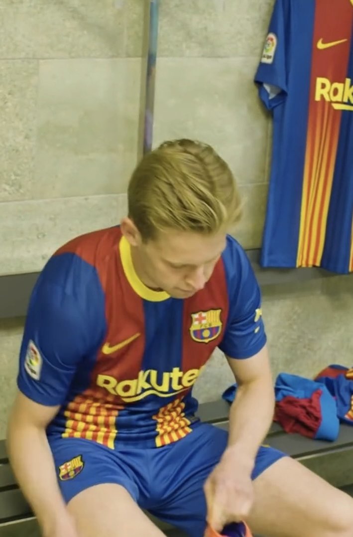 ʙᴀᴛʟ tweet media