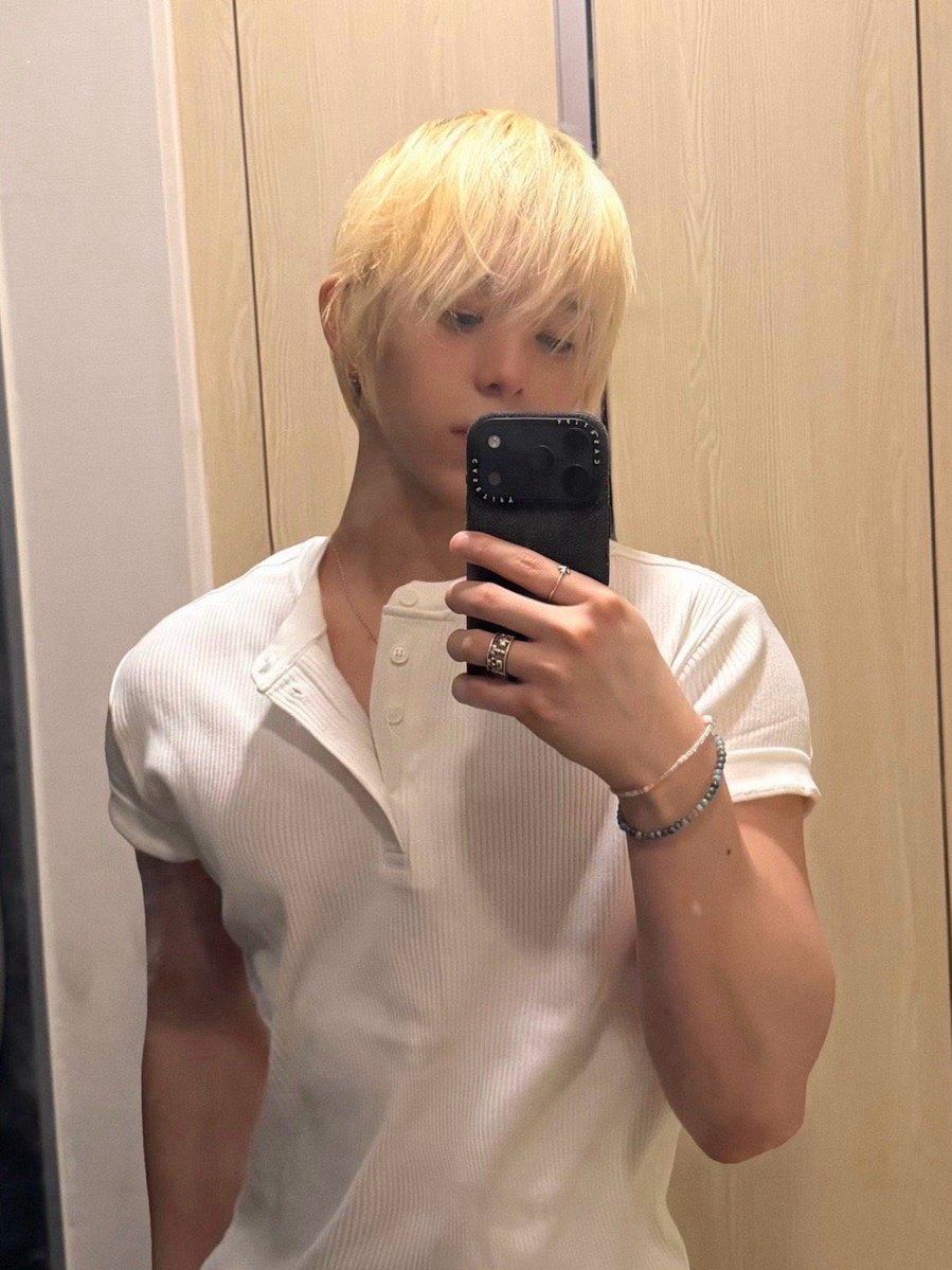 🎀 uƚimɒ|iʜƆᦒ𓏴 ₊˚ tweet media